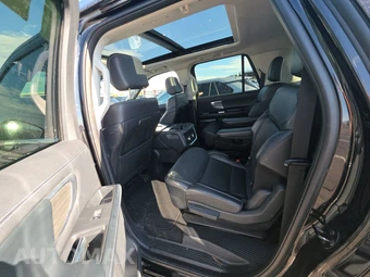 2025 Ford Expedition MAX Platinum - miniatura 13