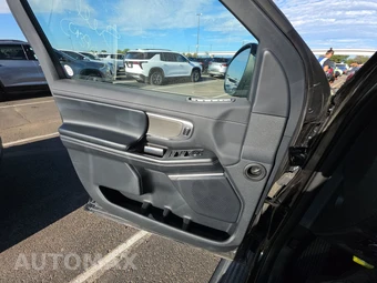 2025 Ford Expedition MAX Platinum - miniatura 9
