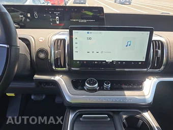 2025 Ford Expedition MAX Platinum - miniatura 6