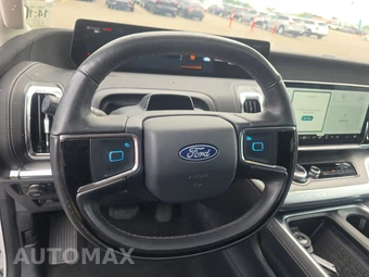 2025 Ford Expedition MAX Platinum - miniatura 10