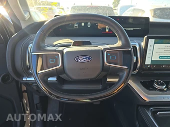 2025 Ford Expedition MAX Platinum - miniatura 10