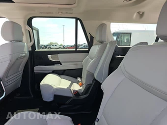 2025 Ford Expedition MAX Platinum - miniatura 13