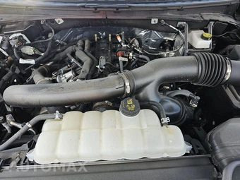 2025 Ford Expedition MAX Platinum - miniatura 16