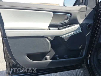 2025 Ford Expedition MAX Platinum - miniatura 9