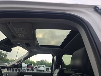 2025 Ford Expedition MAX Platinum - miniatura 18