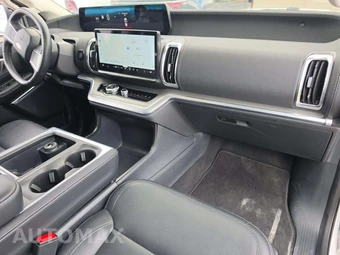 2025 Ford Expedition MAX Platinum - miniatura 20