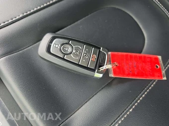 2025 Ford Expedition MAX Platinum - miniatura 8