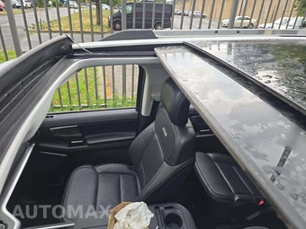 2025 Ford Expedition MAX Platinum - miniatura 12
