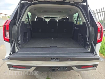 2025 Ford Expedition MAX Platinum - miniatura 15