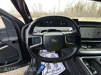 2025 Ford Expedition MAX Platinum - miniatura 25
