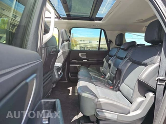 2025 Ford Expedition MAX Platinum - miniatura 10