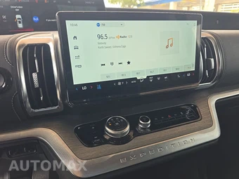 2025 Ford Expedition MAX Platinum - miniatura 11