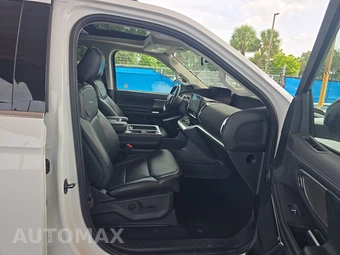 2025 Ford Expedition MAX Platinum - miniatura 8