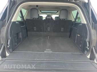 2025 Ford Expedition MAX Platinum - miniatura 17