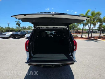 2025 Ford Expedition MAX Platinum - miniatura 15
