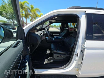 2025 Ford Expedition MAX Platinum - miniatura 6