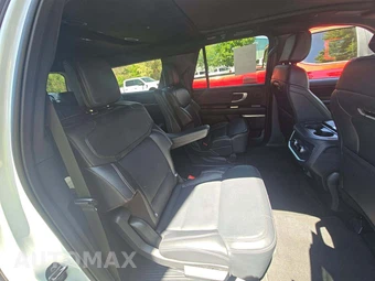 2025 Ford Expedition MAX Platinum - miniatura 17