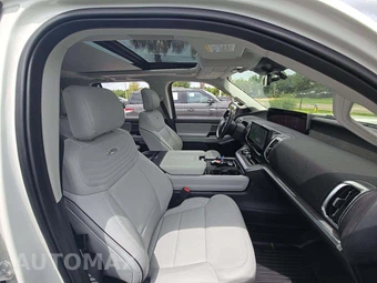 2025 Ford Expedition MAX Platinum - miniatura 19