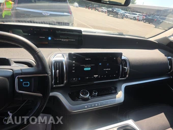 2025 Ford Expedition Platinum - miniatura 11