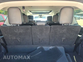 2025 Ford Expedition Platinum - miniatura 17