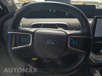 2025 Ford Expedition Platinum - miniatura 10