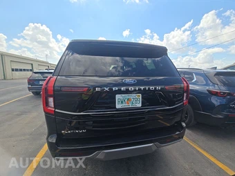 2025 Ford Expedition Platinum - miniatura 5