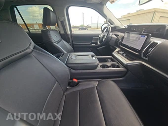 2025 Ford Expedition Platinum - miniatura 8