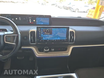 2025 Ford Expedition Platinum - miniatura 11