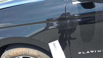 2025 Ford Expedition Platinum - miniatura 13