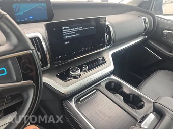 2025 Ford Expedition Platinum - miniatura 6