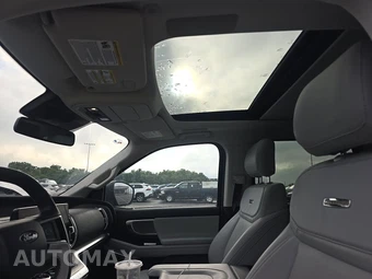 2025 Ford Expedition Platinum - miniatura 40