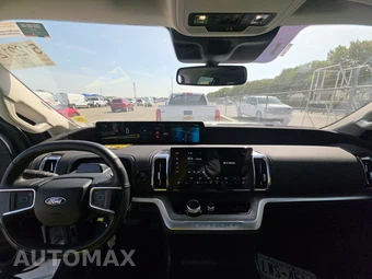 2025 Ford Expedition Platinum - miniatura 11