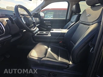 2025 Ford Expedition Platinum - miniatura 5