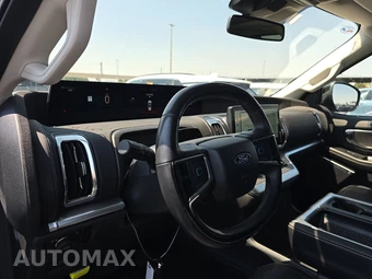 2025 Ford Expedition Platinum - miniatura 11