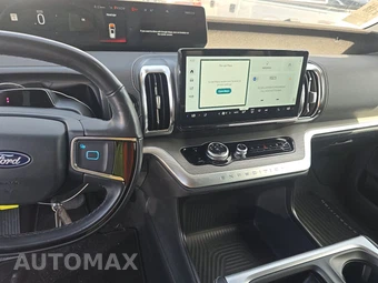 2025 Ford Expedition Platinum - miniatura 11