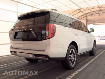 2025 Ford Expedition Platinum - miniatura 4
