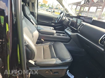 2025 Ford Expedition Platinum - miniatura 8