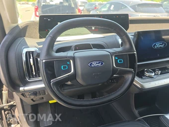 2025 Ford Expedition Platinum - miniatura 27