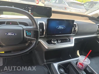 2025 Ford Expedition Platinum - miniatura 6