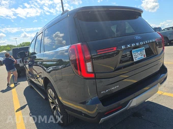 2025 Ford Expedition Platinum - miniatura 2