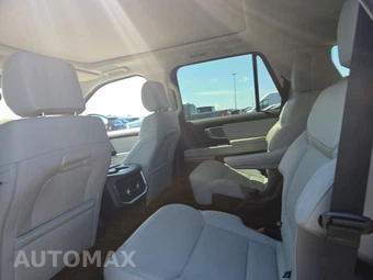 2025 Ford Expedition Platinum - miniatura 9