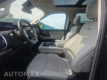 2025 Ford Expedition Platinum - miniatura 5