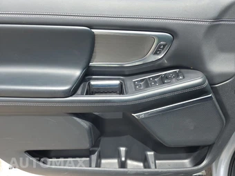 2025 Ford Expedition Platinum - miniatura 9