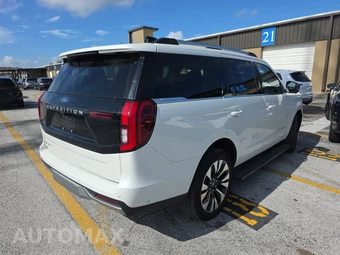 2025 Ford Expedition Platinum - miniatura 4