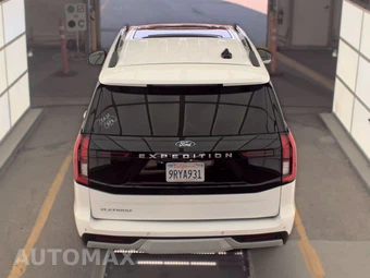 2025 Ford Expedition Platinum - miniatura 5