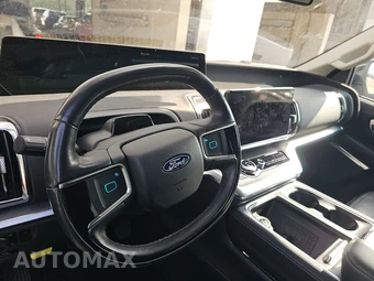 2025 Ford Expedition Platinum - miniatura 11