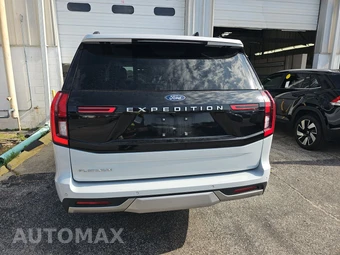 2025 Ford Expedition Platinum - miniatura 5