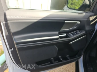 2025 Ford Expedition Platinum - miniatura 9
