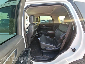 2025 Ford Expedition Platinum - miniatura 13