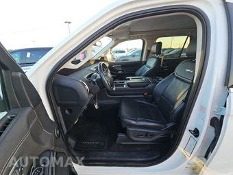 2025 Ford Expedition Platinum - miniatura 7
